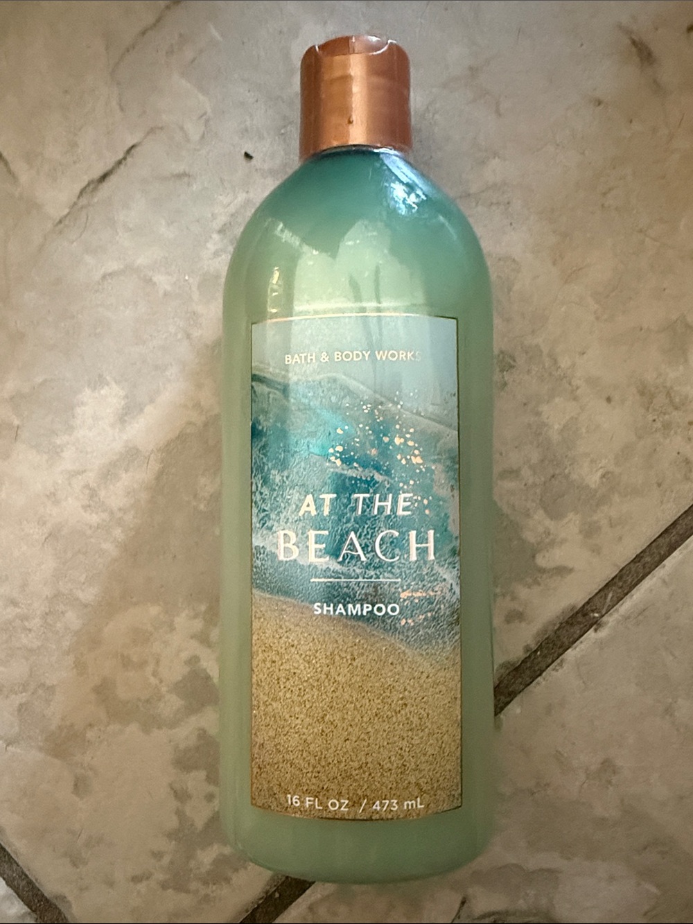 Bath & Body Works At The Beach Shampoo  16 Oz.
